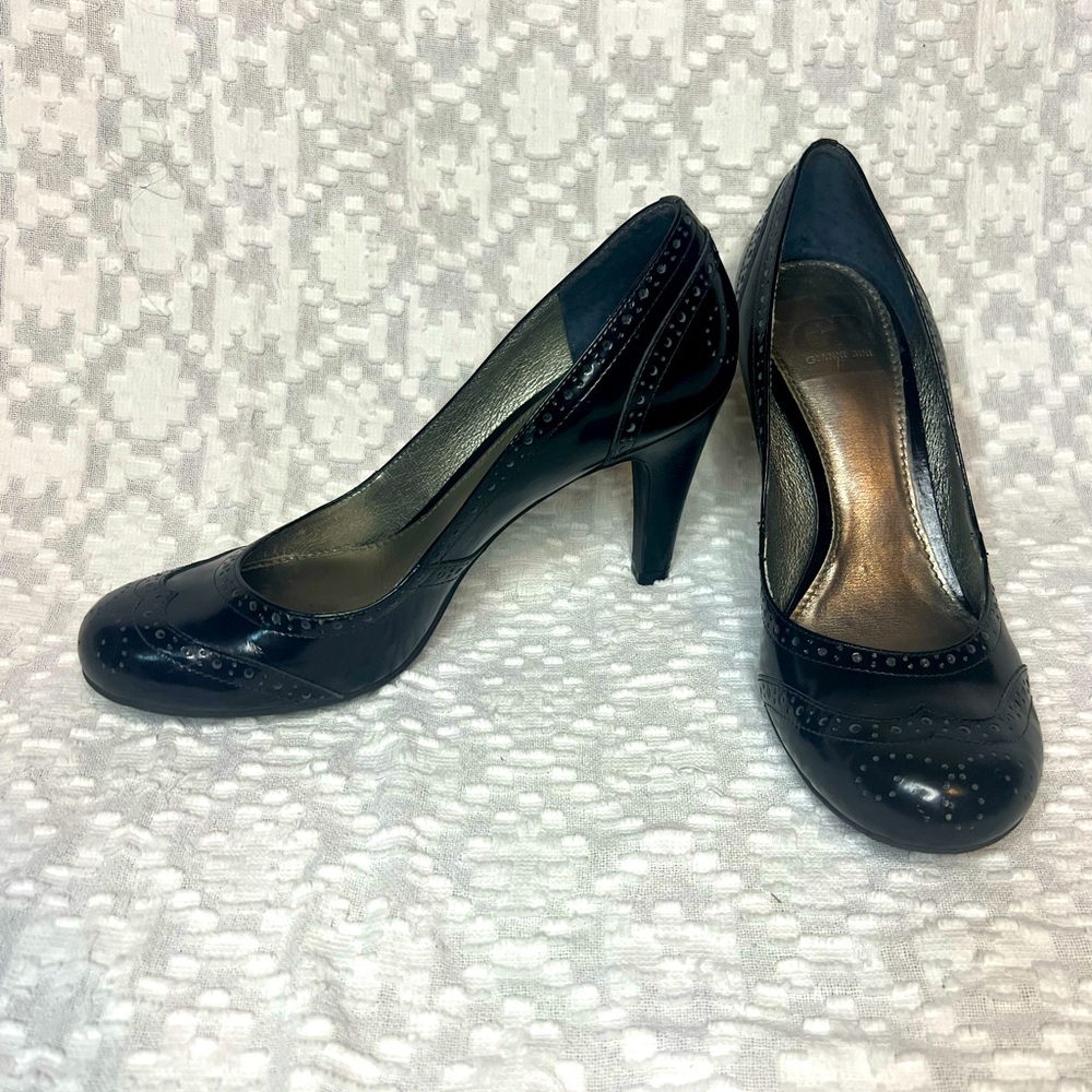 Gianni Bini round toe spectator style patent leather pumps with punched leather
